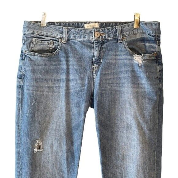 Aeropostale Distressed Bayla Skinny Jeans, size 13/14 - Picture 4 of 8